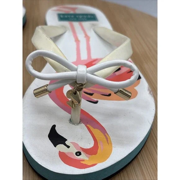 Kate Spade New York Flamingo Flip Flop Sandals Size 5 White Pink Bow Charm Beach - Picture 4 of 12